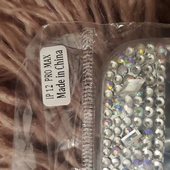 Iphone 12 Pro Max Case - Picture 4 of 6